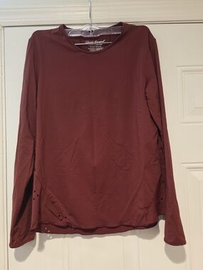 Denise Cronwall  Long-Sleeve Crew Neck Top - Burgundy